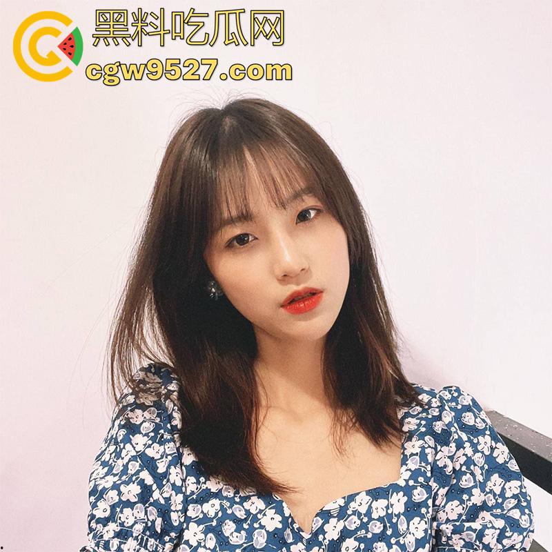 绿帽大神曝光妻子，重度淫妻癖有个性冷淡老婆，希望找个大神调教，渴望看到老婆变成母狗的模样！