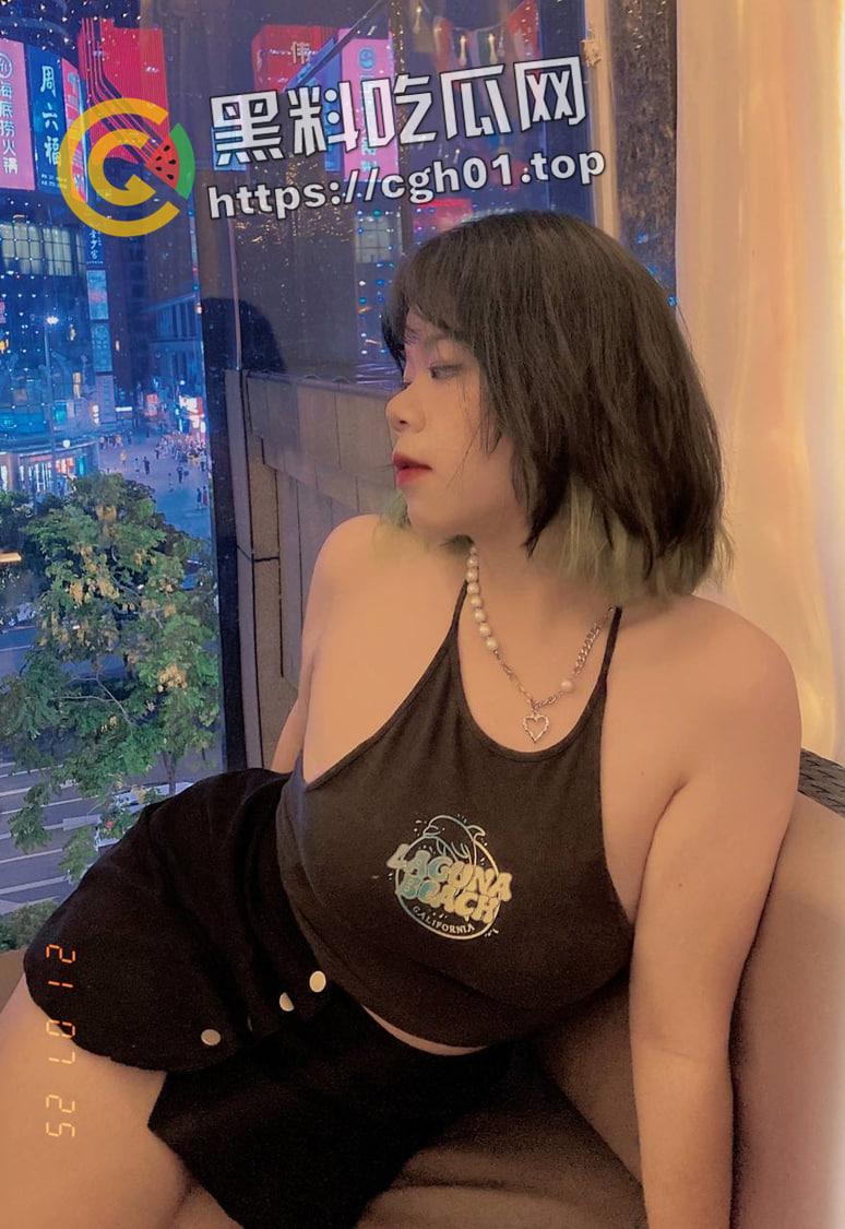 瓜友投稿!广西涠洲岛上的艳遇 肥美人妻的鲍鱼比真的水还多-2