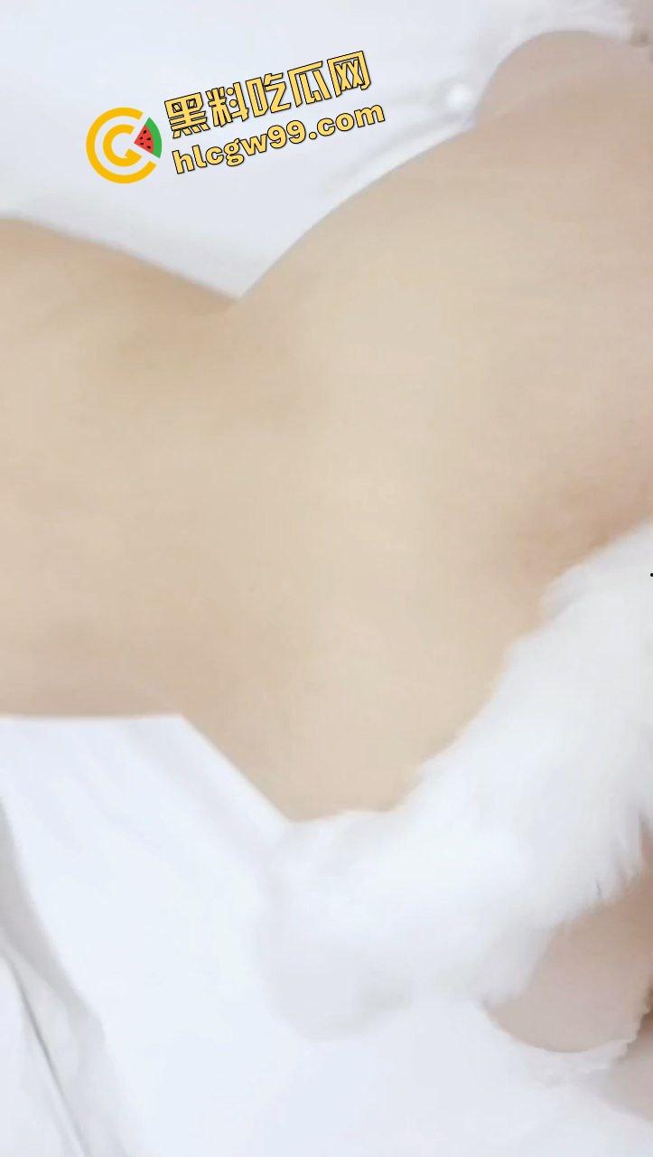 山东青年政治学院舞蹈生【张良贝】上岸后发泄欲望约大哥母狗般舔鸡，肛塞后入猛怼！独家曝光流出！-7