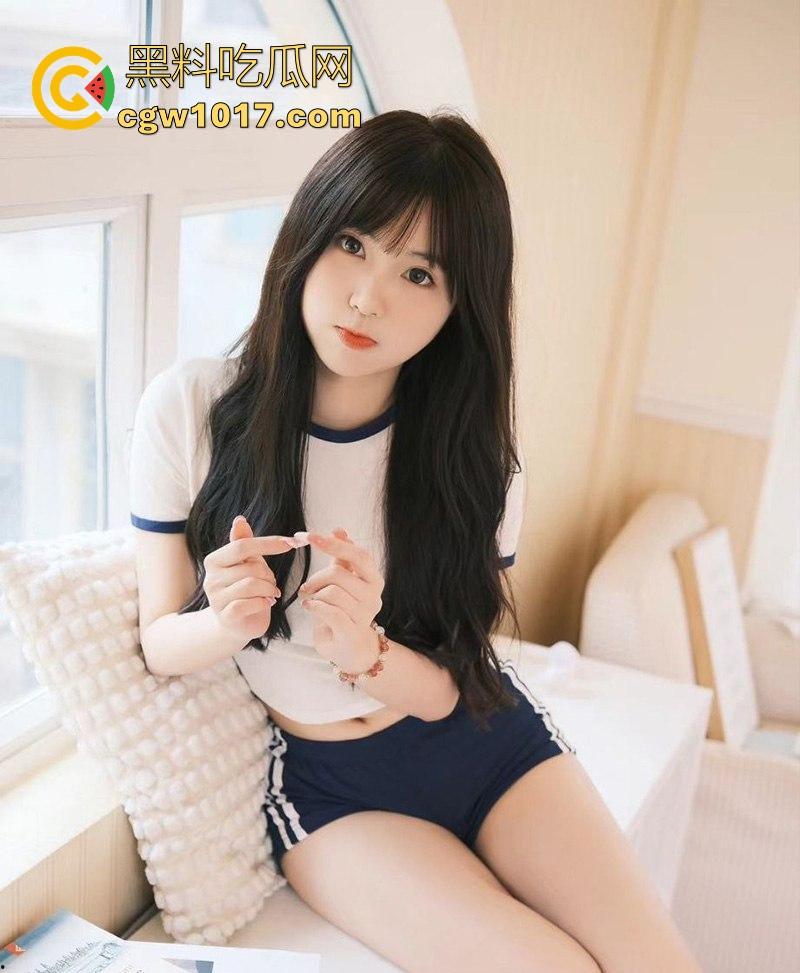 抖音高颜值尤物网红【Mmakcas】不雅视频曝光，短视频里的擦边女神，广州天价逼，淫水喷溅如泉涌！-4