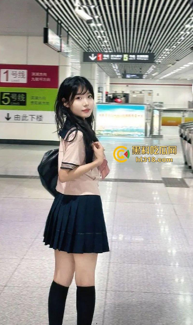 抖音约炮研二女学生,私密聊天记录超级直接,无套狂操淫水直流,粉穴翘臀让人欲罢不能!-7