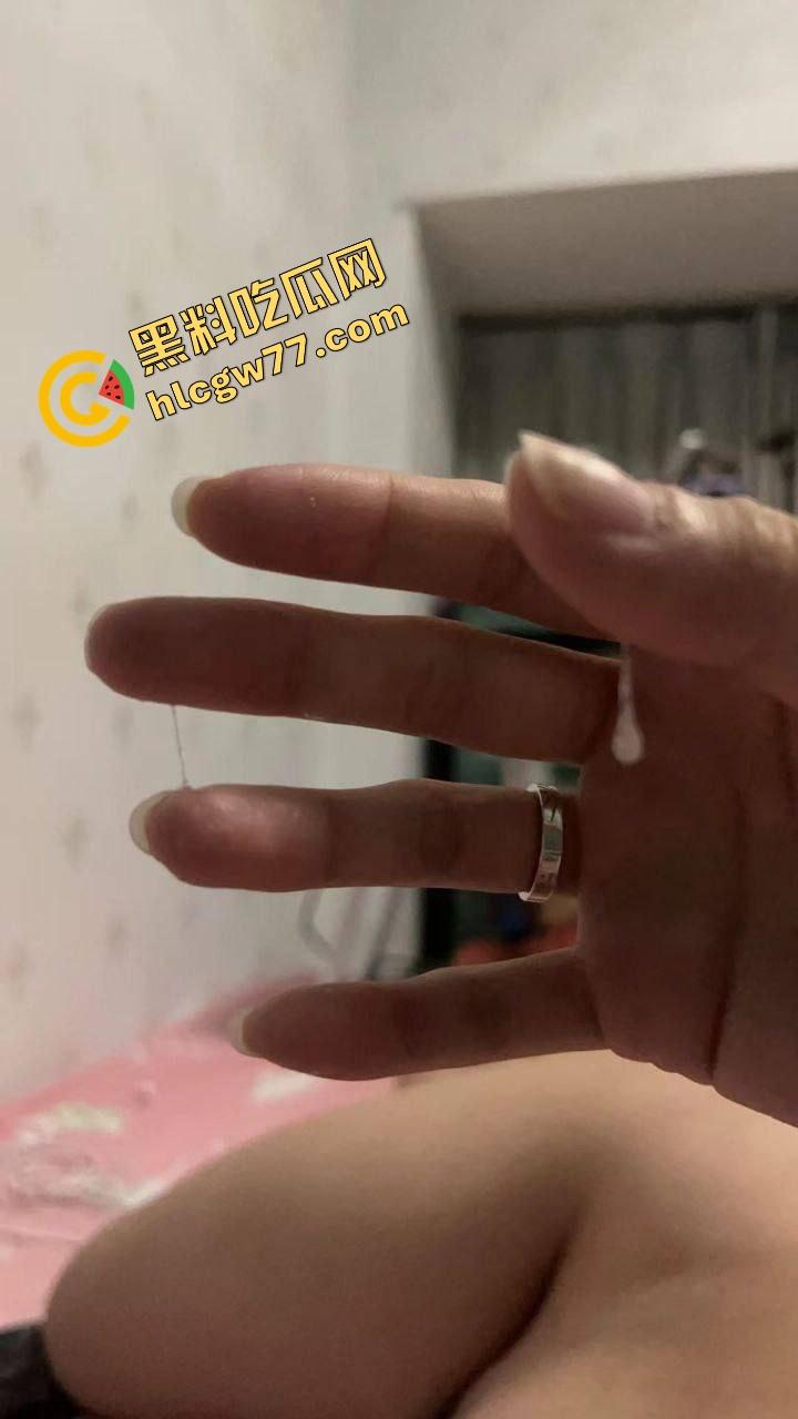 出国三年『赵瑞汝』从清纯小白花变成满级骚货,哥哥我不是处了但我会舔鸡巴了!-14