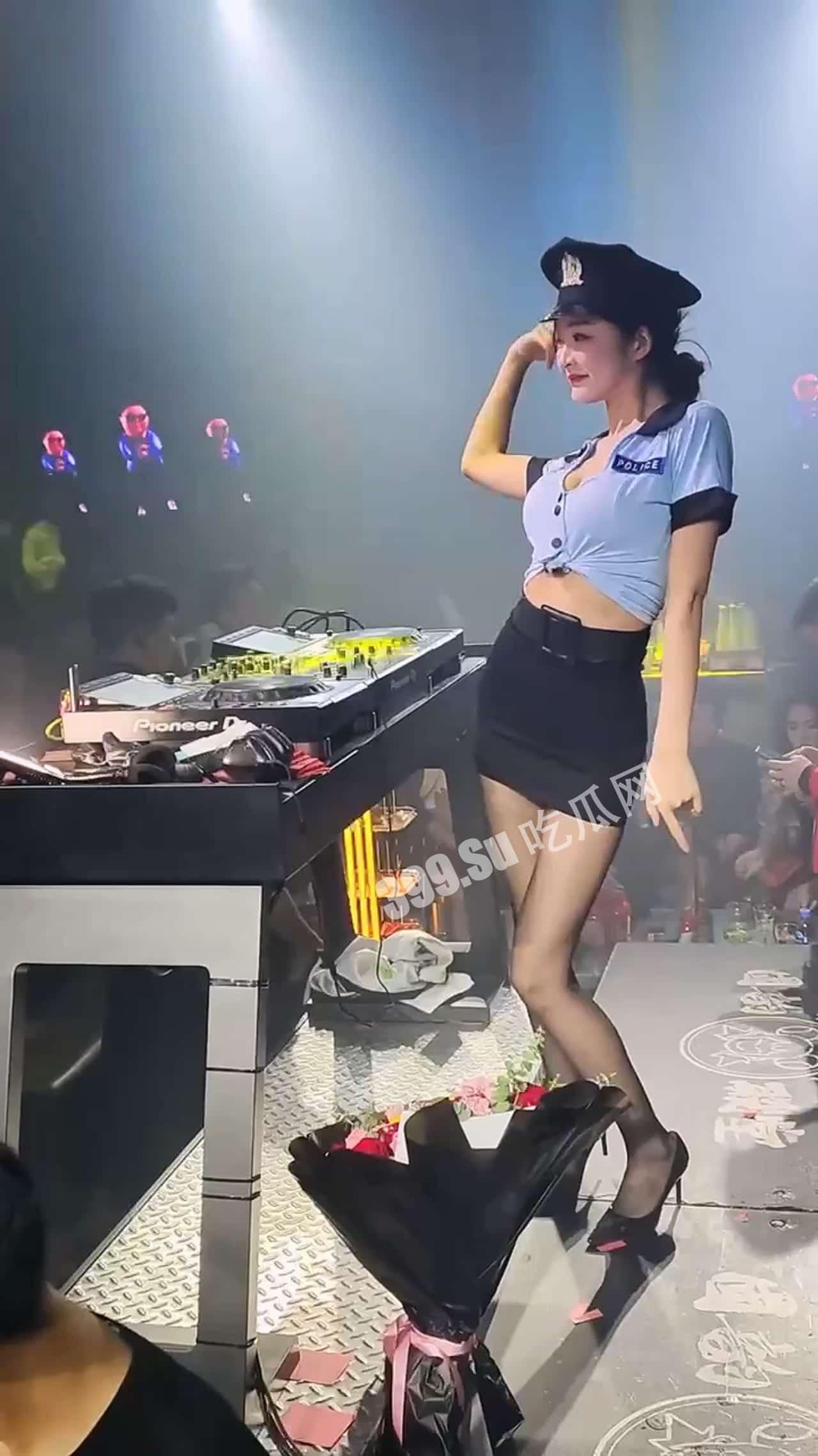 夜场baby 父母为她们感到骄傲-3