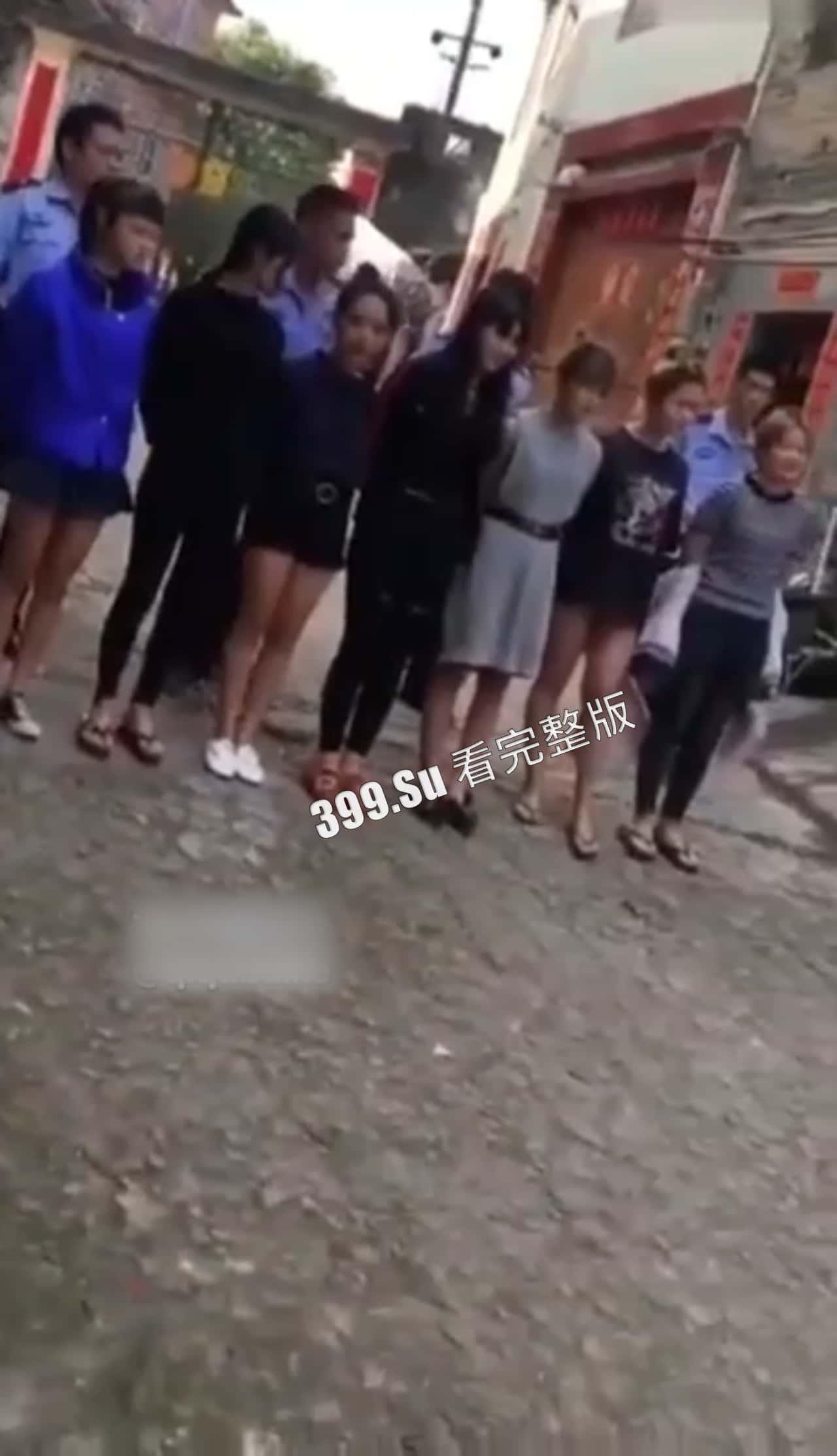 扫黄合集 出动这么多警力,积极且亢奋,不知道还以为在抓什么连环杀人犯呢(三)-5