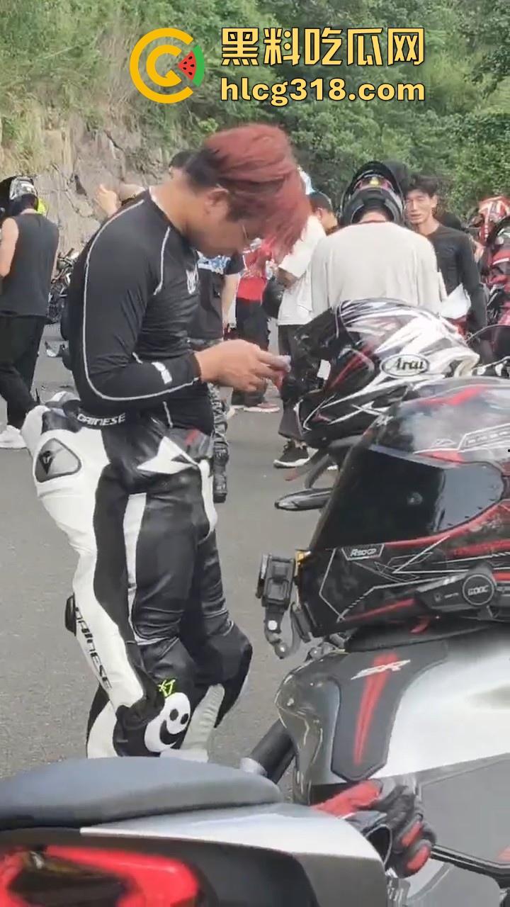 某秋名山公路发生严重车祸,机车少年终究付出代价,还要不要买GTR了少年!-9