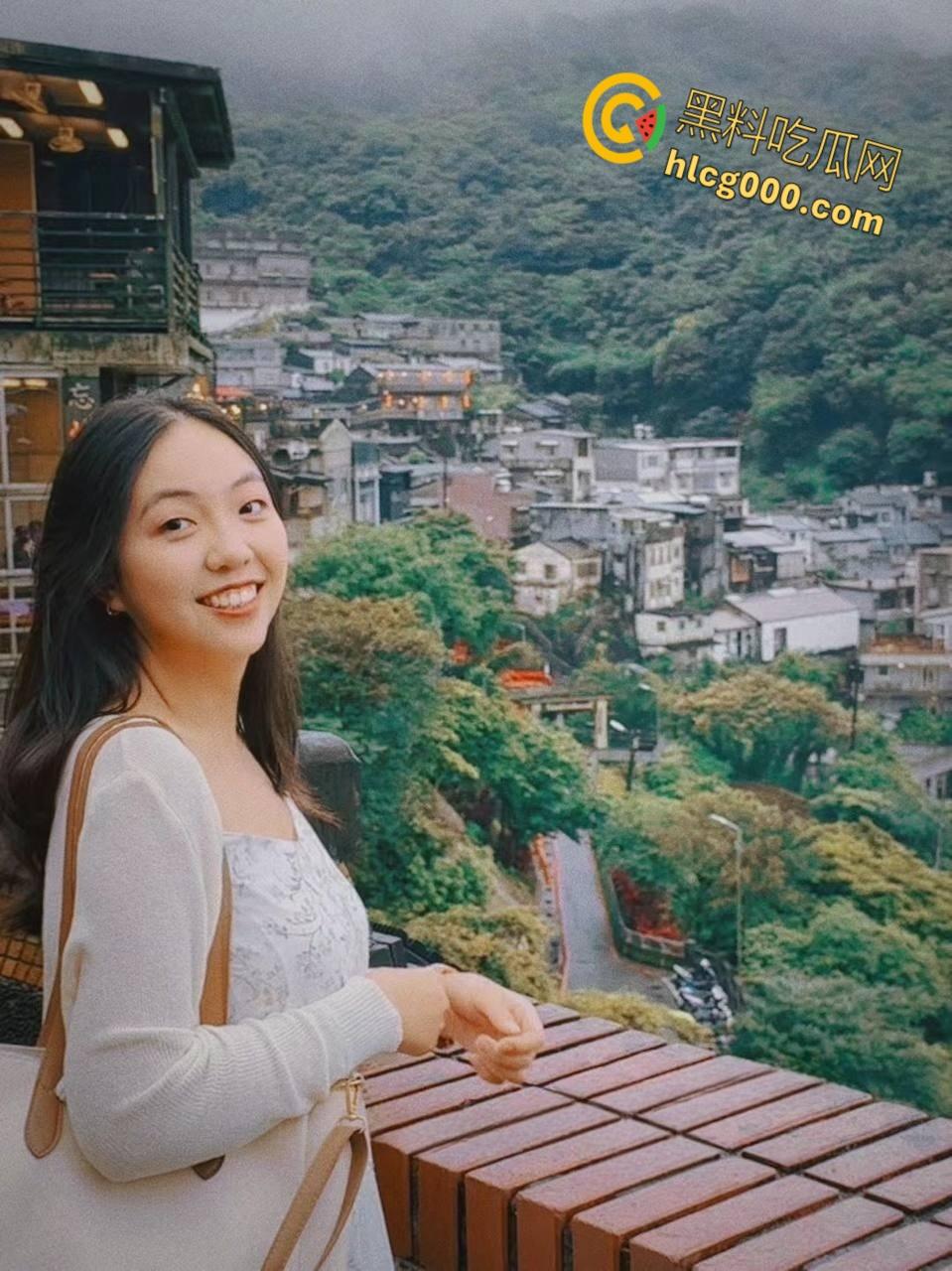 江西师范女大学生【郝梦瑶】，性感酮体户外露出，与多人狂欢淫乱做爱，反差私生活令人咋舌！-3