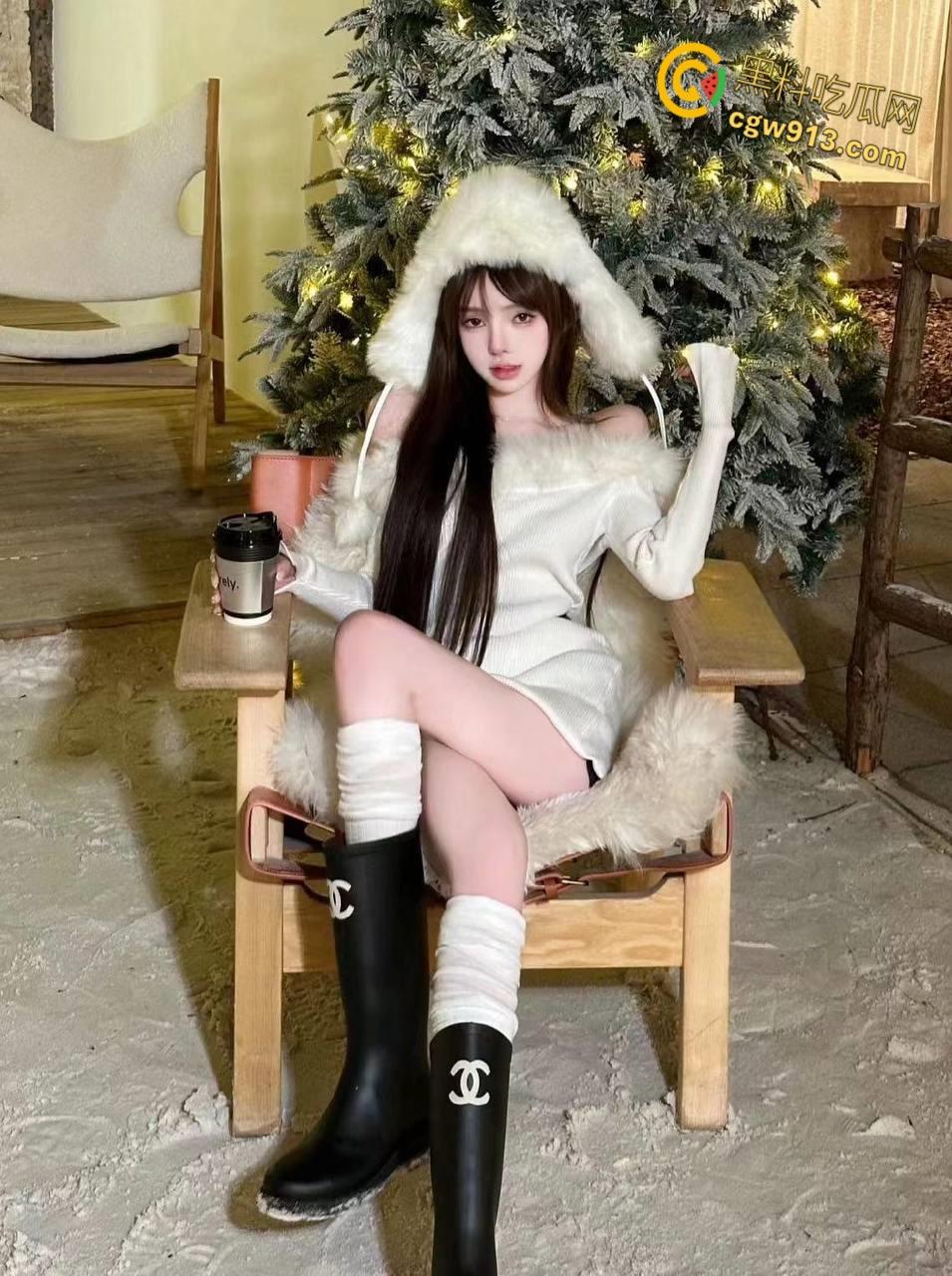 妹妹姨妈期饥渴难耐，骗哥哥大姨妈走了，豹纹高跟鞋大长腿主动骑乘，无套后入内射骚穴！-2