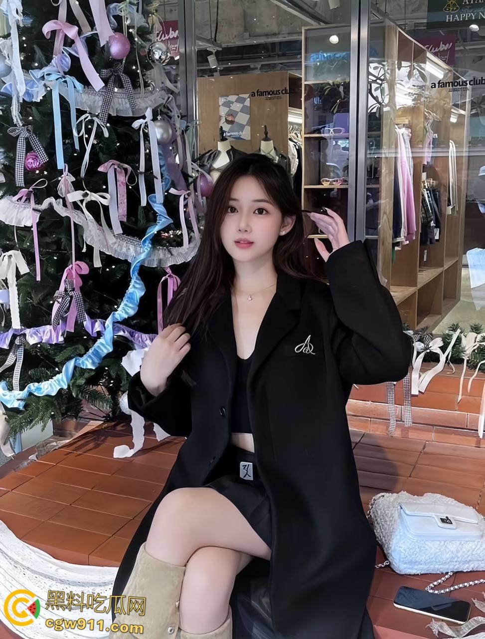 推特约炮大神【loeftart】,约炮清纯JK学妹,没想到还是个处女,女上骑乘鲜血溢出,擦掉鲜血低头继续口交泄欲!-2