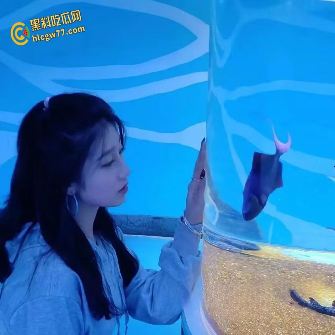 独家爆料张家口女大学生【郑想】,清纯校园女神沉沦欲海,无套轮流内射掀淫乱狂潮!-3