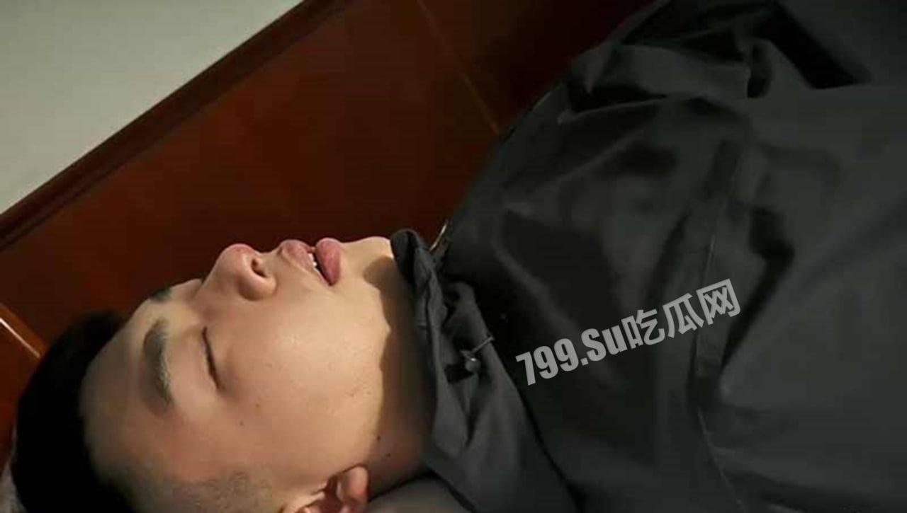 最新流出 杭州富二代「刘浩」惨遭迷玩爆肛暴口生活照流出-5