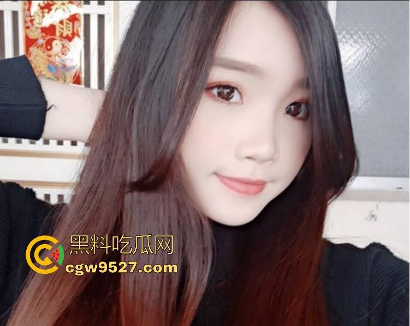 湖南师范大学【林晓莹】清纯D奶美女被男友无套爆操，主动撅臀后入，粉嫩馒头逼被操到红肿，私密视频曝光！