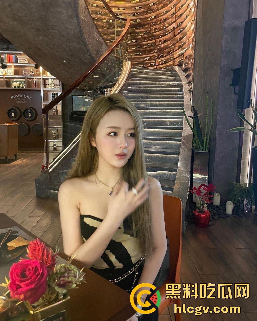 淘宝高质量网红模特【jimi】被大佬调教！身材火辣叫床声扣人心弦，背后的故事远比表面劲爆！