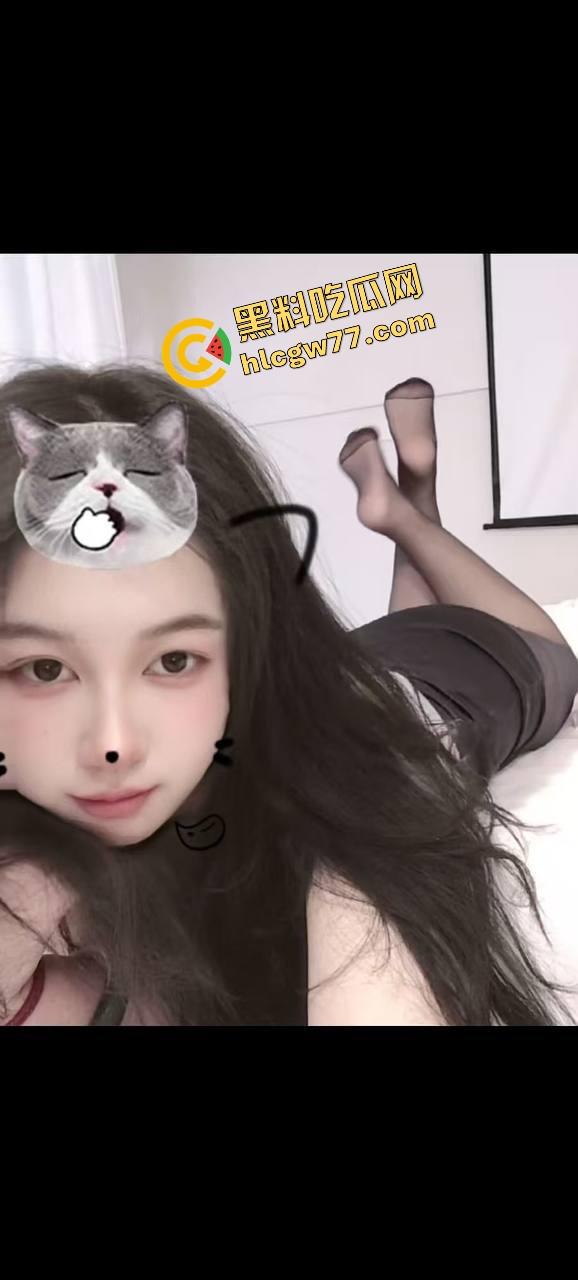 益阳大学校园秘事,大一新生『孙婷』被学长攻势追到手,粉嫩小女友初体验上头到哭!-6