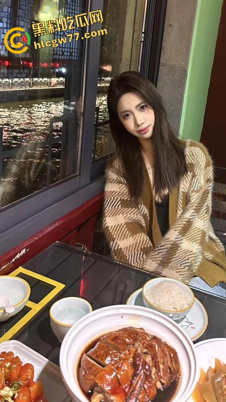 吉林大学舞蹈生【刘雪】修长身材和优雅气质,被男朋友调教成淫荡母狗 !-3