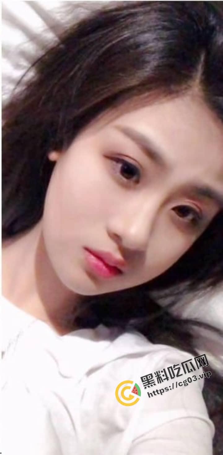 邪恶三人组 又开始迷奸了!这次是美女啦啦队长 各种姿势 轮流接替猛操小嫩妹-2