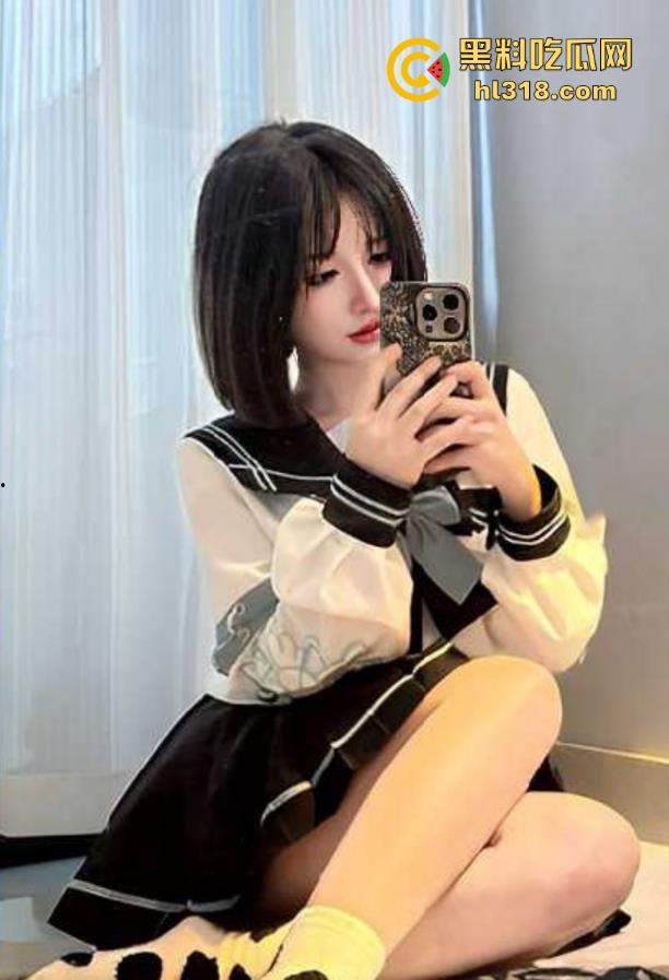 海角乱伦！安慰刚刚失恋的妹妹，不小心安慰上床，无套内射了嫩白小穴过后，才慢慢的才安稳了一点下来！