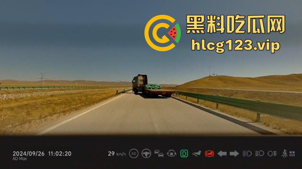 青海打砸拦车事件！警察及时出警，穷山僻壤的刁民居然还敢收过路费？