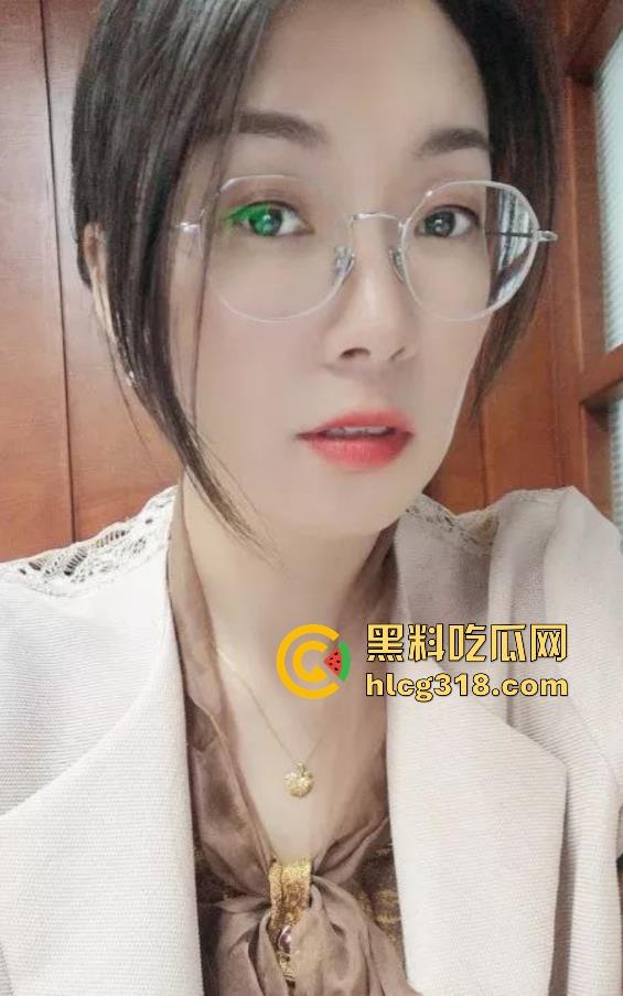 微熟小姑不穿内衣做家务勾引 ,被我无套强入了,疯狂抽插肥臀,最后内射爽死了!-3