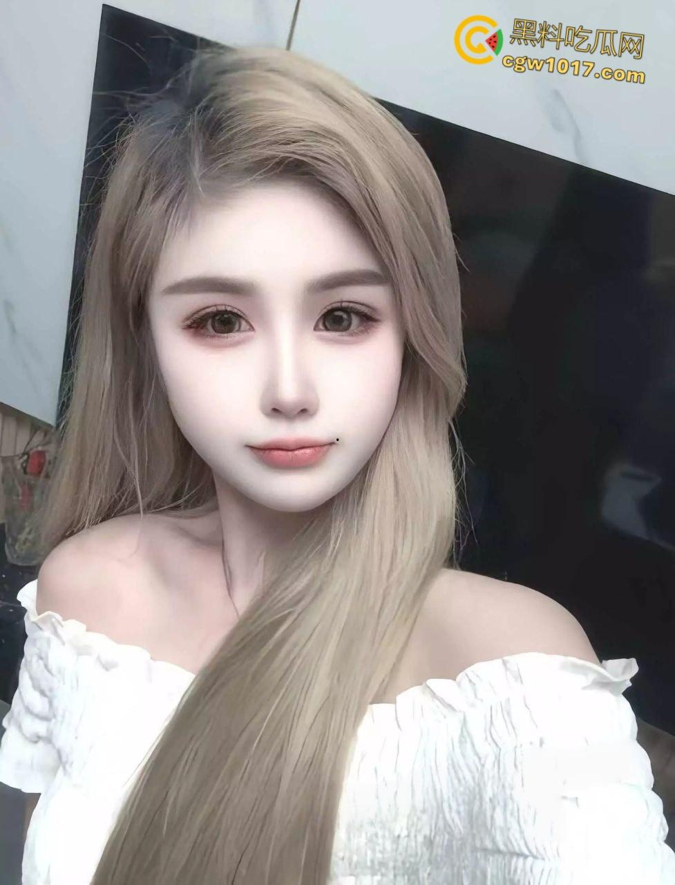 湖南长沙十二兽酒吧营销周周,年纪轻轻颜值爆表,深夜被轿车撞飞,现场惨不忍睹,这颜值谁看了不惋惜!-5