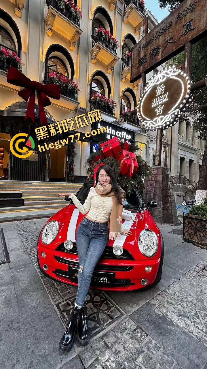 四川成都接盘侠实录，小哥花十几万彩礼娶到陪酒按摩母狗，婚后才发现床上骚得像老手，翻聊天记录全崩！-5