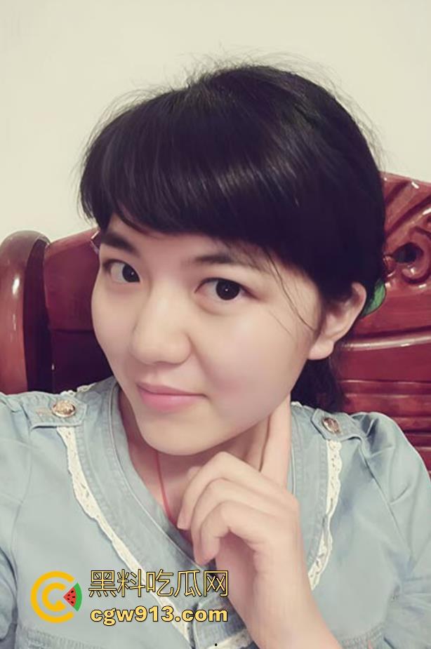 湖南文理学院【林琳】文史新闻专业清纯乖乖女,丝袜真空勾引体育男友做爱,猛烈打桩帮她止痒!-3