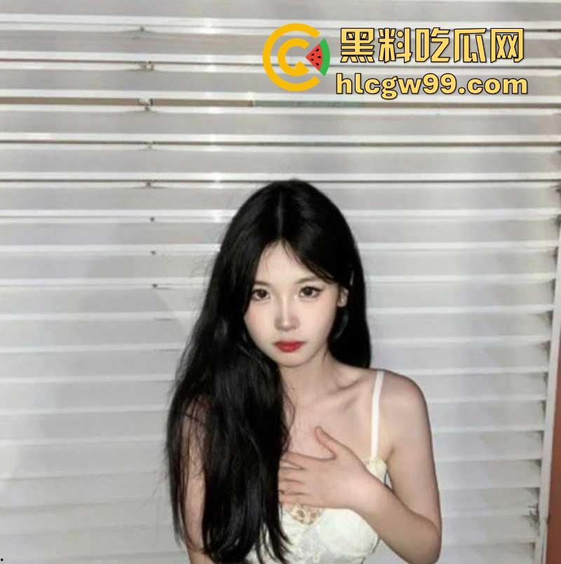 绿奴的自我救赎？绿帽大学生生日大礼亲手把女友送进别人的房间 在隔壁听她喊疼 ，绿毛龟的命运已无法更改！