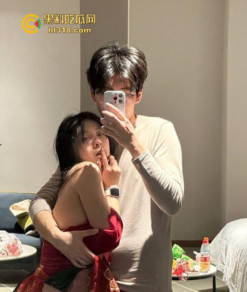 湖南大学反差学妹【昌志颖】性爱视频被男友泄密,露脸口交吞吐肉棒,翘臀迎合后入淫荡不已!-1