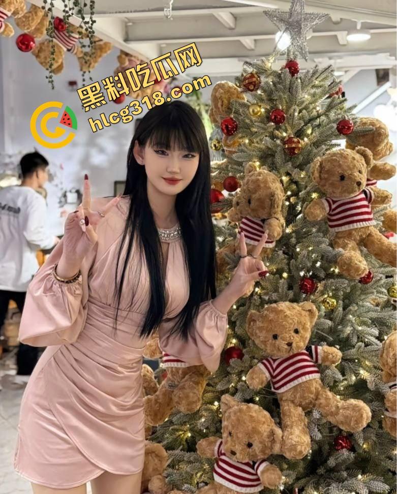 绍兴20岁清纯舞蹈生『蒋佳姝』分手被前任爆私拍，链子调教抬腿后入活成野狗，交合处全程特写骚到飞起！