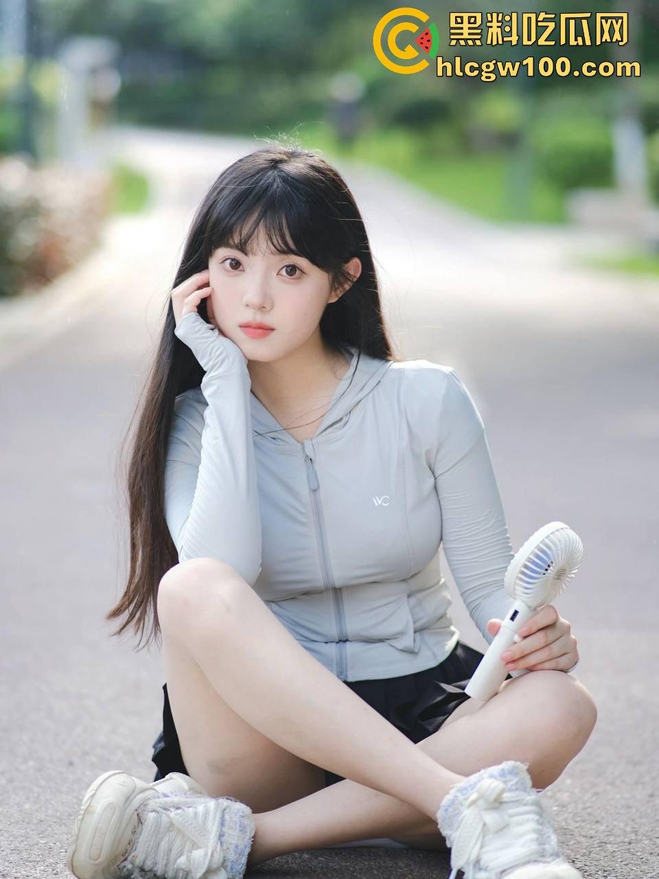 佛山摄影师无缝撩妹骚套路，模特来看猫变吃鸡，凭一只大鸡精准投喂直接搞到床上，兄弟们学废了吗？