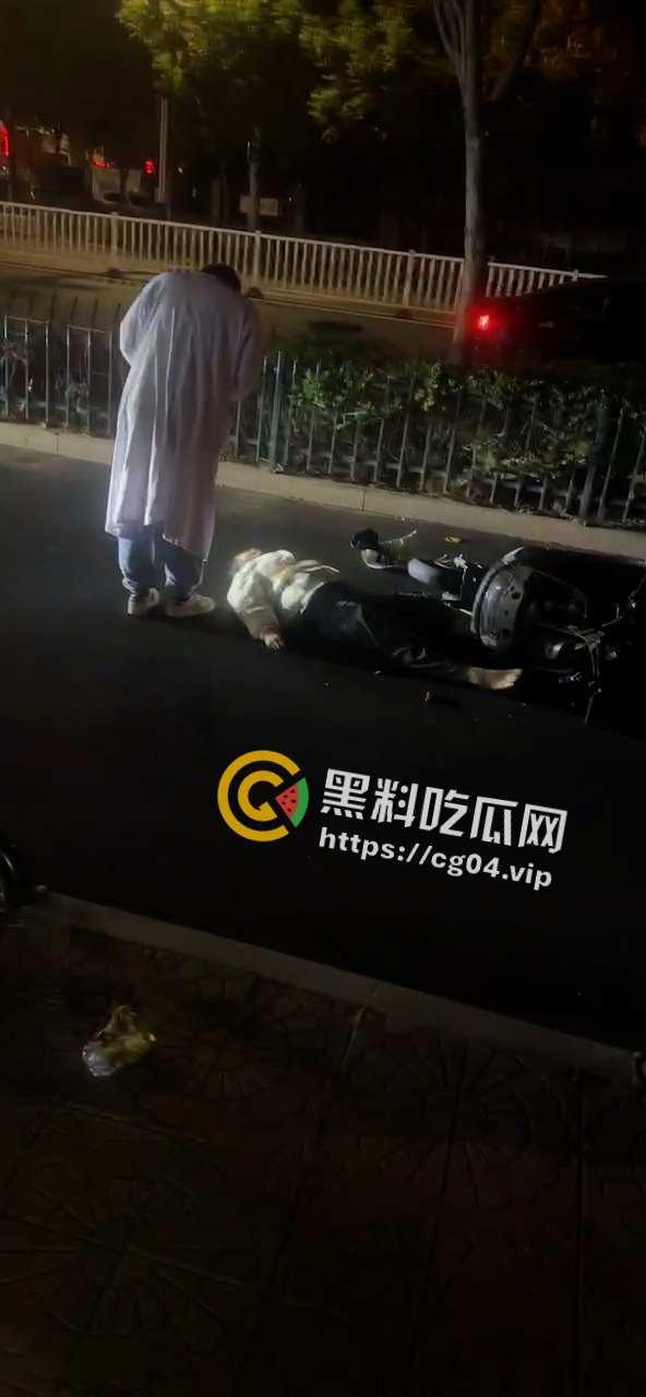 霞浦少年带妹飙车 男的抢救过来了 女的当场死亡 果然不作死就不会死-4