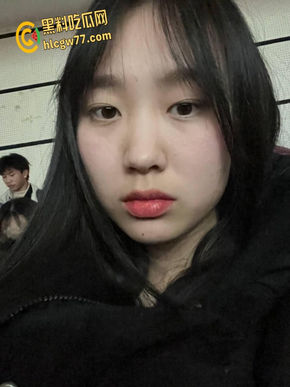 酒吧甜言约微胖小母狗,情趣女仆装下粉嫩骚穴,被猛干到浪叫爸爸不要 !-2