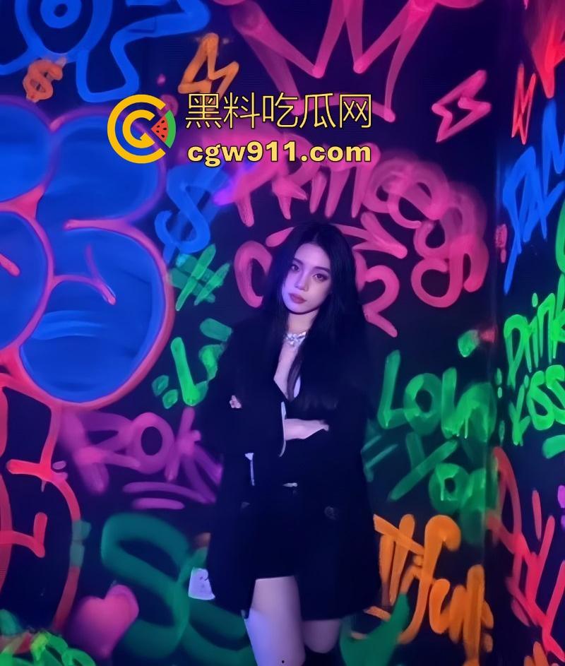 济南科技学大学情侣做爱视频流出,超高颜值极品身材小女友,情趣黑丝诱人,白嫩肥臀疯狂榨精,浪叫不断!-2