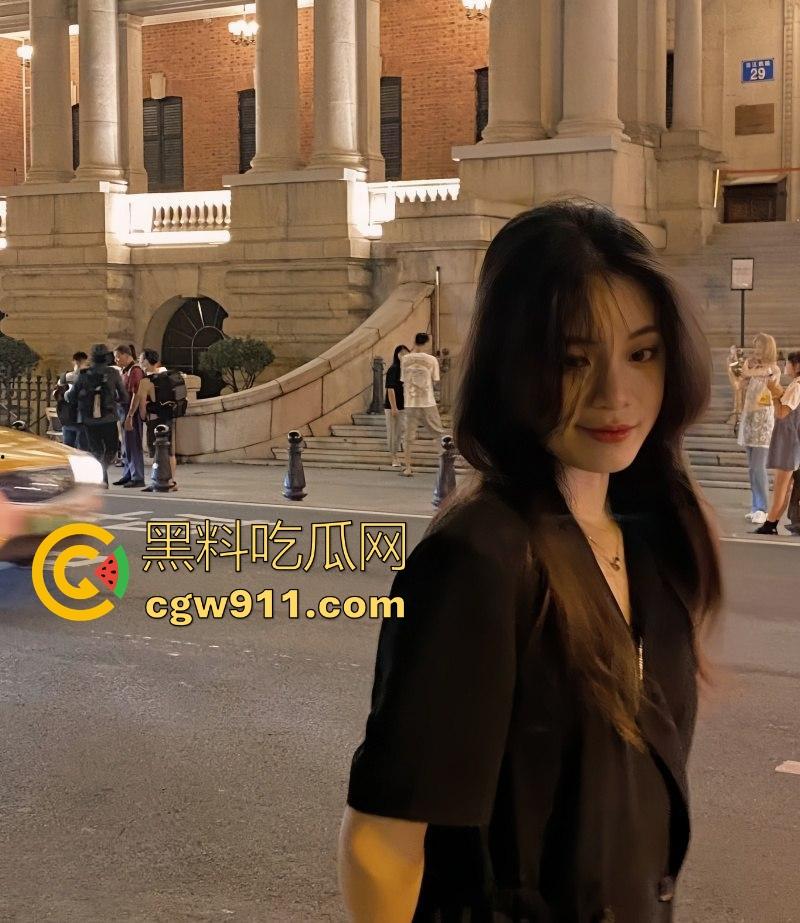 济南科技学大学情侣做爱视频流出,超高颜值极品身材小女友,情趣黑丝诱人,白嫩肥臀疯狂榨精,浪叫不断!-6