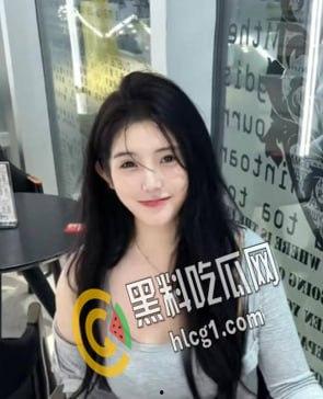 抖音百万粉丝网红 MH 童锦程绯闻女友塌房！早期走红之前竟是黄播出身！超劲爆黄播视频流出 胸口痣被实锤-2