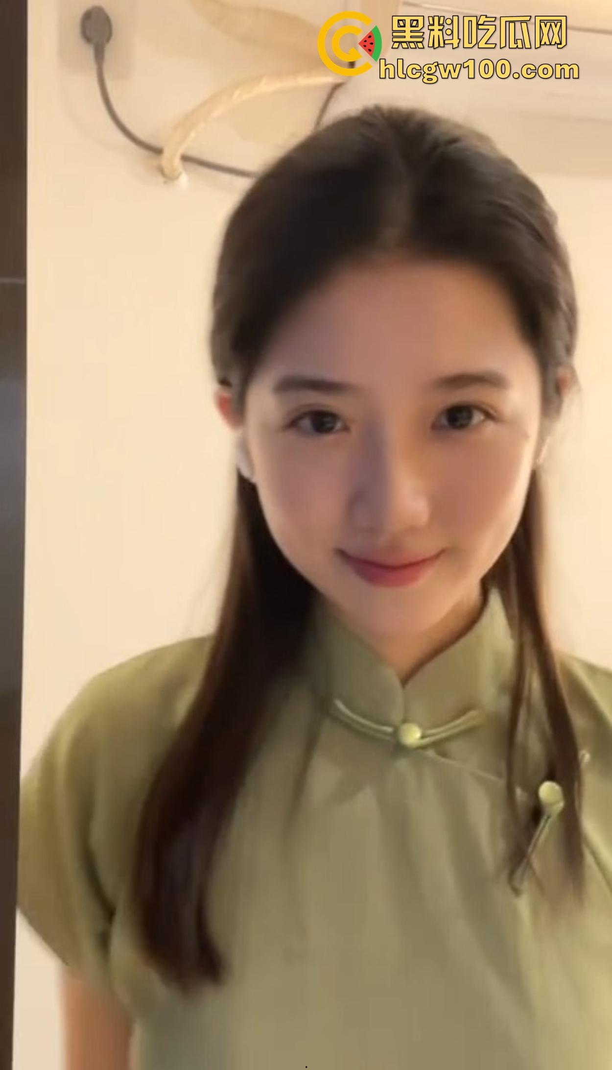 宁波诺丁汉大学大二【孙甜甜】寒假放飞自我，新学姿势直接实操，小腰扭得贼溜！-1