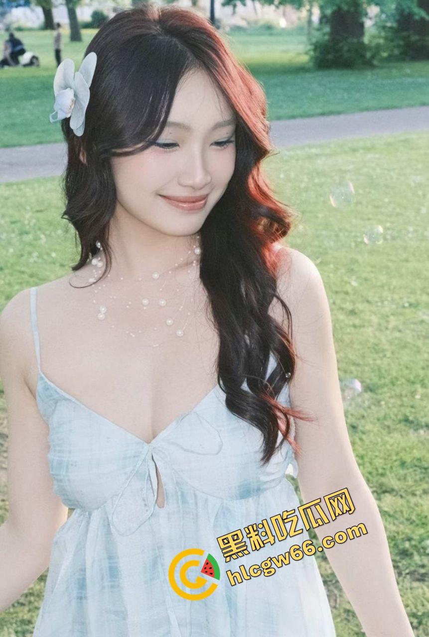 湖南大学清纯女【王丽】被操成狗,男友暴力口交多姿势爆操,小穴夹得死死,贱叫声听了就想操!-12