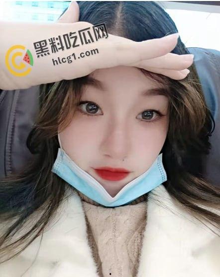 武汉大学新生 阳洋 被学长爆操调教还将视频放到外网卖钱!外表看似清纯 实则内心淫荡无比-2