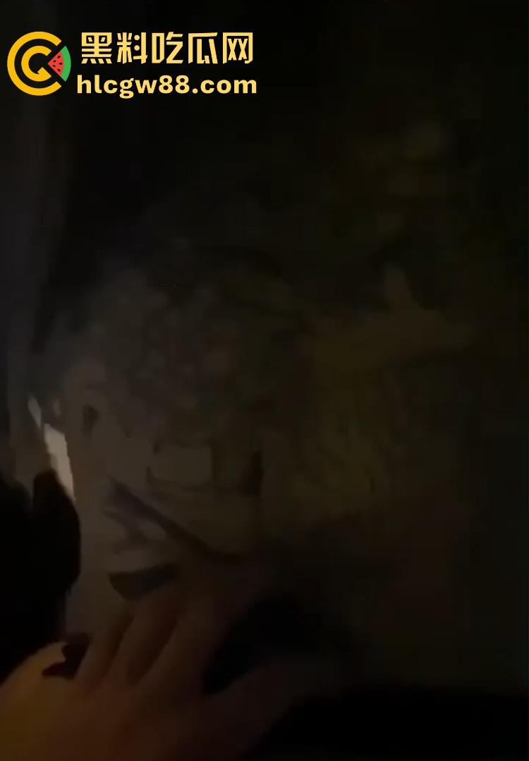 山东寿光顶级名媛【陈雅鑫】性爱视频疯传,富二代男友深夜疯狂输出,清纯女神竟被当成肉便器轮番爆操?-10