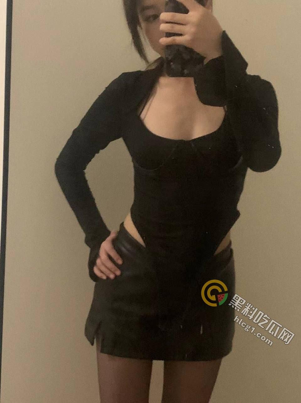 瓜友投稿:探探约炮“渔网女神”,黑丝之夜,浴室邂逅竟然一发不可收拾!-2