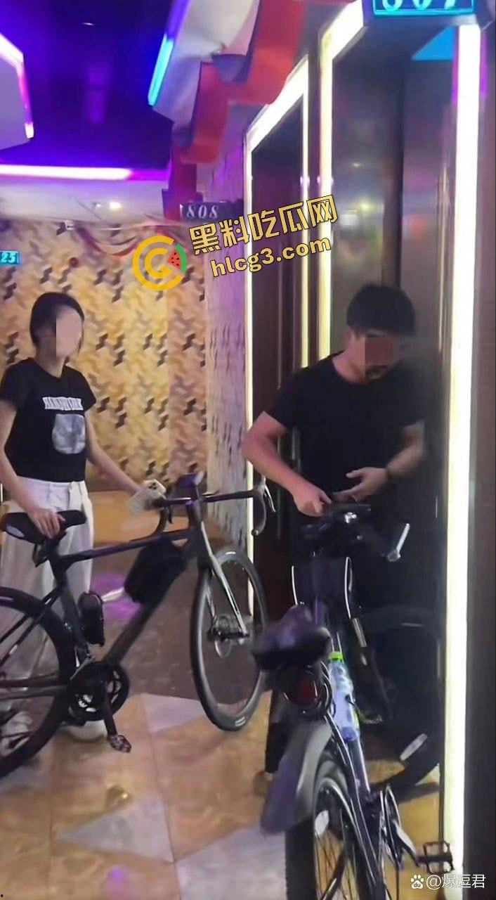 骑行圈淫乱事件!农家乐组织骑行爱好者 一男一女一房间住宿 鸡动即可行动!-6