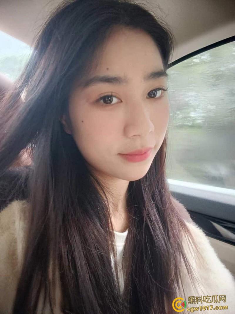 成都高颜值舞蹈老师【林渝】,难以抵抗金钱诱惑,堕落为金主性奴,胯下侍奉爆筋肉棒,口技十分了得!-1