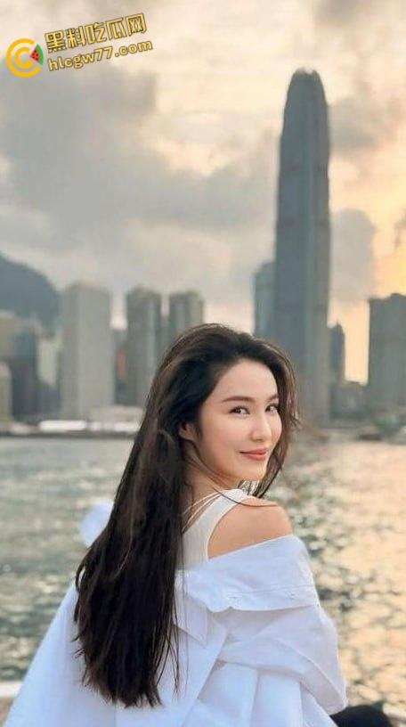 赢在起跑线中美混血抖音异域网红Ning,一下海就大受好评, 资源被高价疯抢 !-4