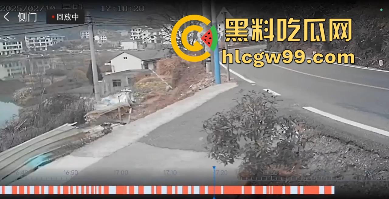 车技不过关少走云贵川,温州天真道观附近私家车坠崖,事故原因仍在进一步核实中。-6