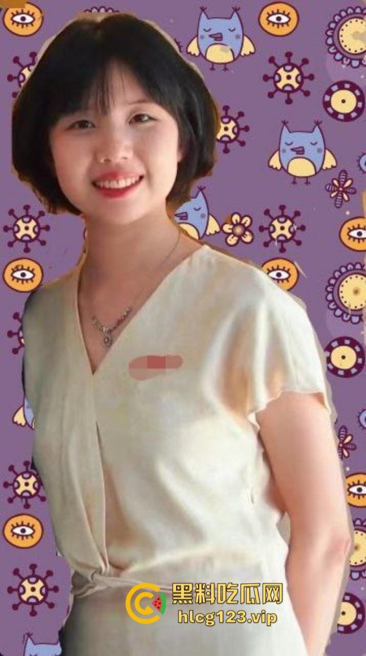 闽南师范大学团委【莹莹】极品反差婊被男友各种调教做爱 被操到高潮喷水-3