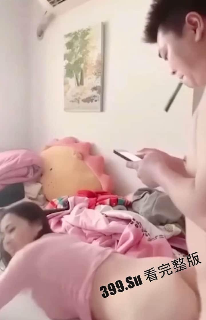 快手17万粉 常如意 气质熟女 平时经常带女儿开直播 背地也是个大骚货 约啪福利大合集-6