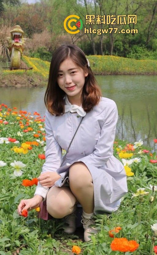 海角大神最新作品 我和亲妹妹第一次酒店开房 妹妹喷射出来的淫水就能证明妹妹现在更骚了-2