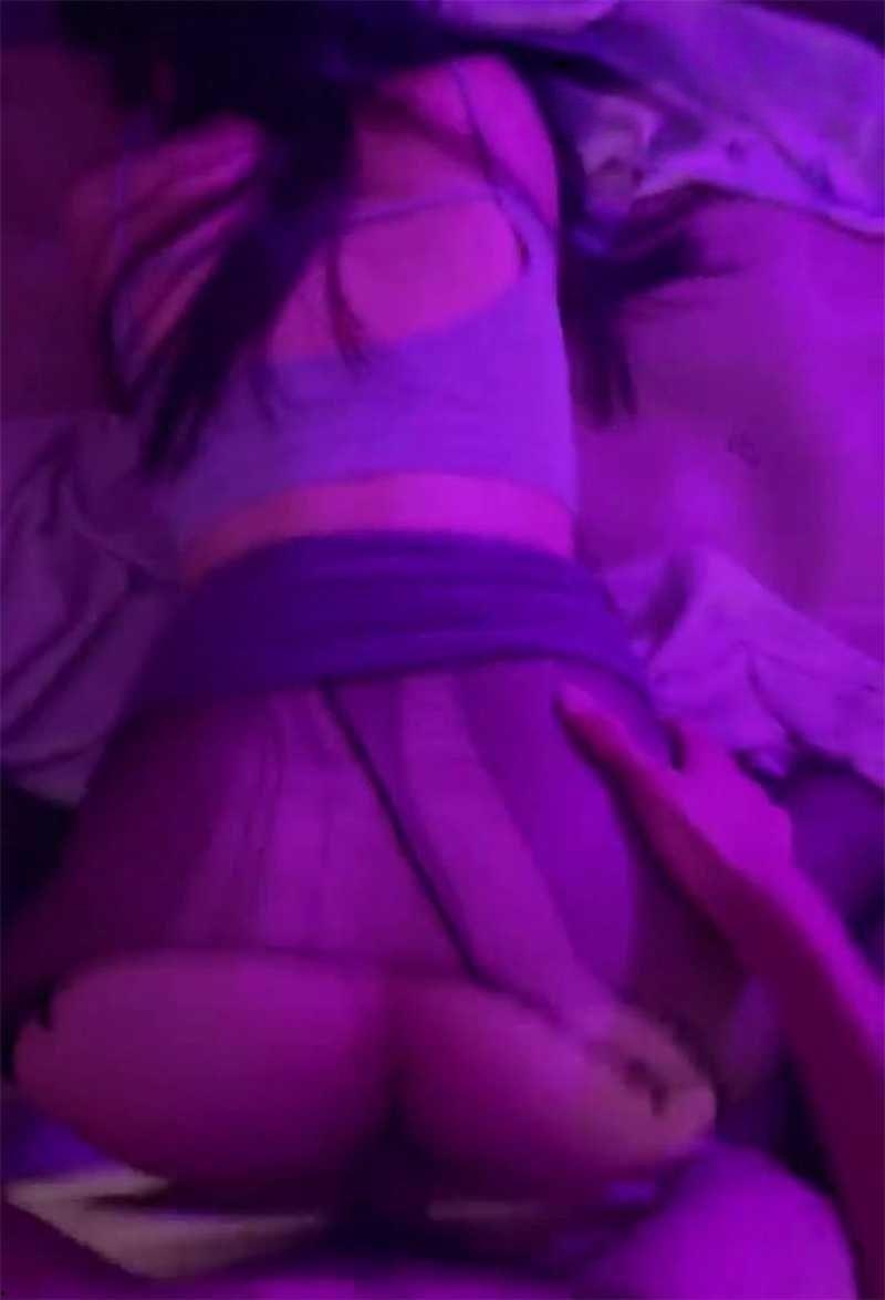 保定理工校花 【徐丽颖】,约炮成瘾玩情趣调教,穿JK戴狗链被爆操颜射吞精,堪称校园公交车随便上!-7