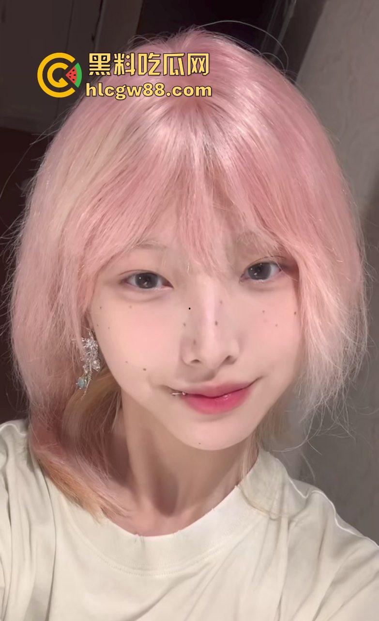 杭州气质女神反差婊【陈茜】大学毕业沦为大哥肉便器母狗，淫荡口交后入操逼性生活丰富！-4