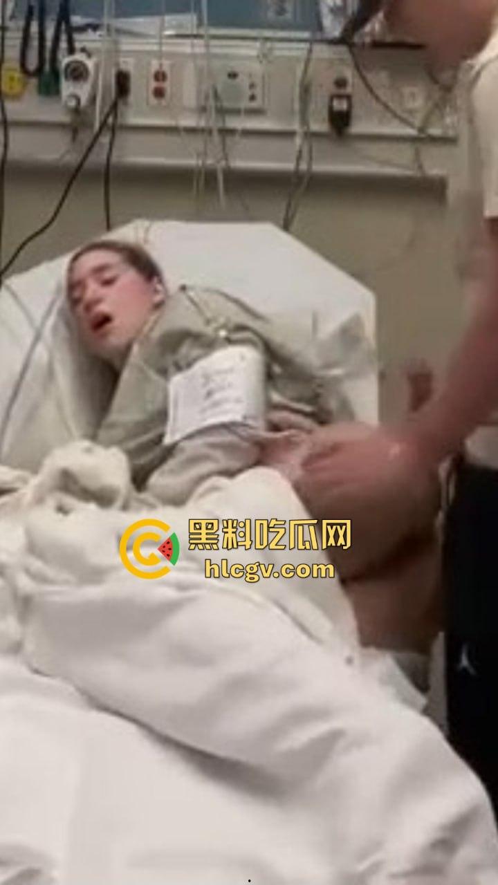 欧美快枪手老哥病房速战!探病见色起意,2分钟猛插无套白虎逼,女友无力吐槽!-1