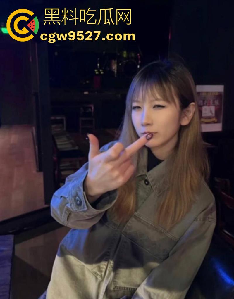 中国海洋大学【许真福】,高颜值大一嫩妹,被前男友曝光,粉嫩小穴饱满诱人,清纯骚妹让人心动不已!-2